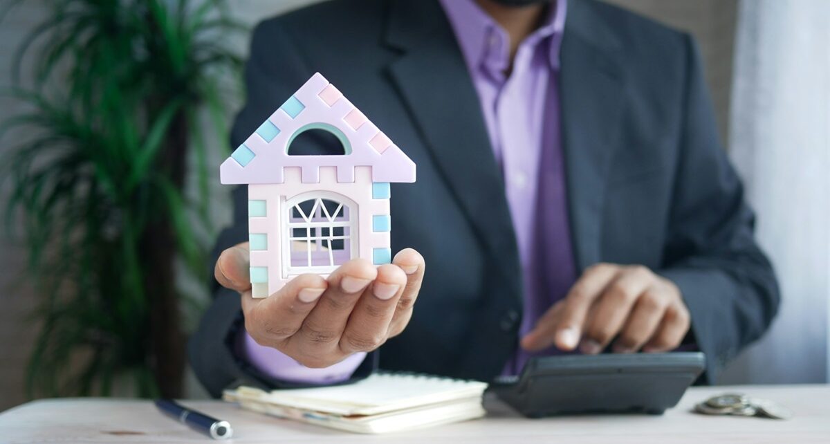 CUBE Properties: A Human Approach to Selling Your Home 119 Cube Properties we buy homes winnipeg