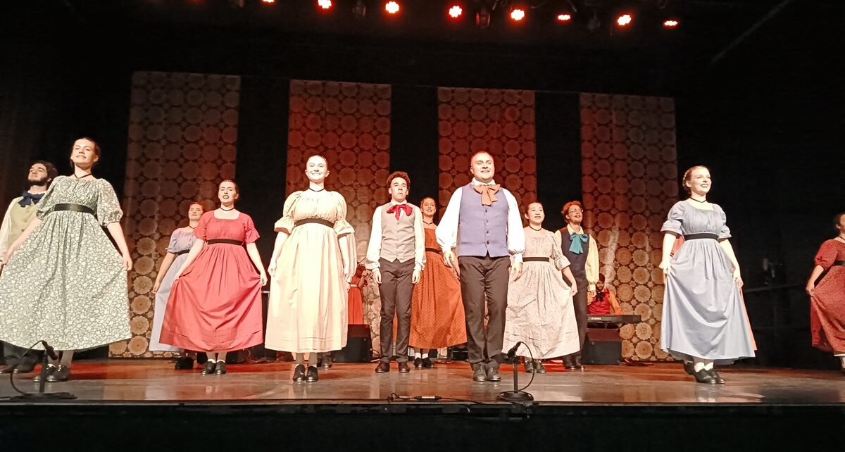 Pavillon canadien-français: A Vibrant Journey Through French Canadian Folklore 62 Pavillon canadien-français