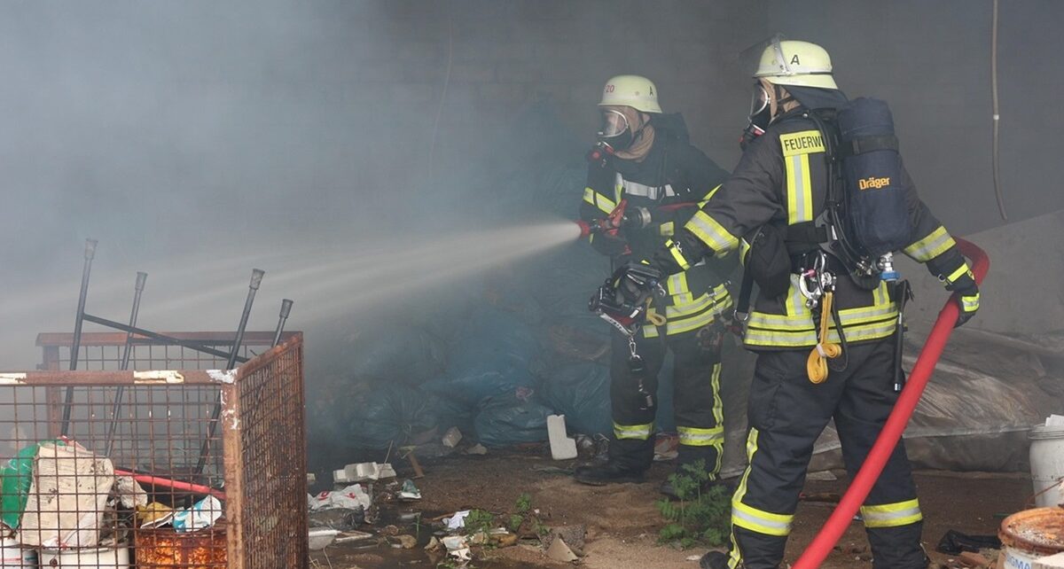 5 Traits the 'Best Candidates' Display 126 fire fighters 942349 1280