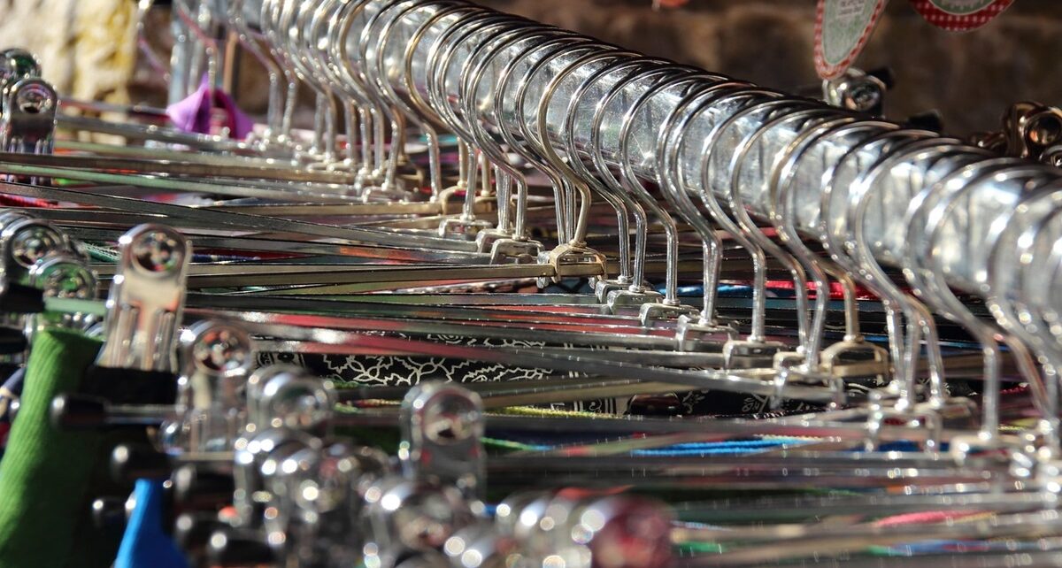 When Tariffs Backfire: How Higher Aluminum and Steel Levies Are Pushing U.S. Manufacturing Overseas 22 Aluminum