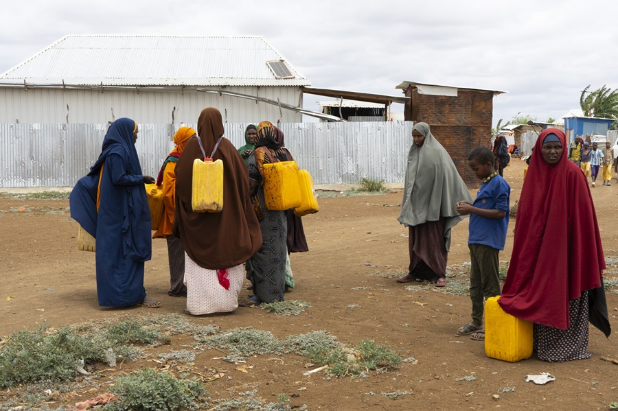 Disease Outbreaks Escalate in Somalia as 300,000 Lose Access to Safe Water Amid Funding Cuts 1 somalia land
