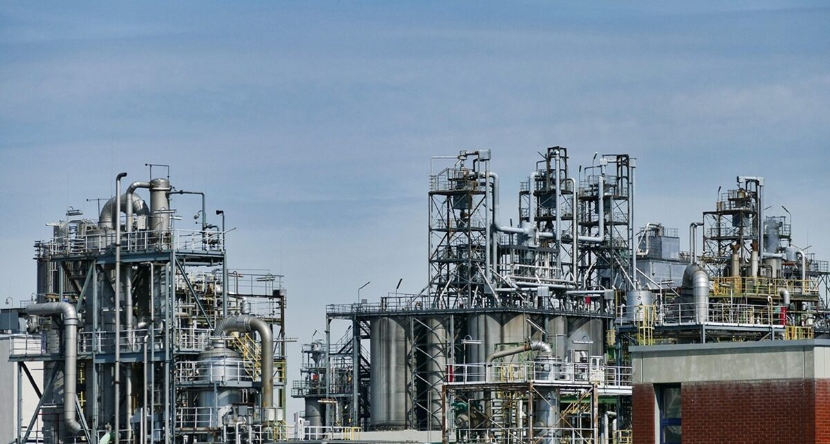 Canada’s Major Projects Push: Energy, Politics, and the Alberta Question 77 major projects canada Alberta Liberals