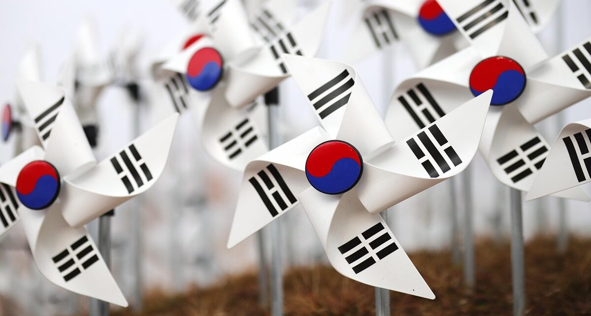 Trump’s South Korea Stunt Shackles America’s Economy 18 south Korea Battery, Trump arrest, ice, georgia, kemp