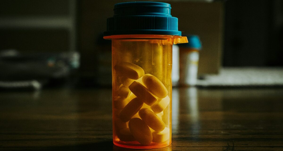 Trump’s Tylenol Warning Leaves Medical Community Defending the Science 35 Tylenol, acetaminophen, trump, autism, add, adhd