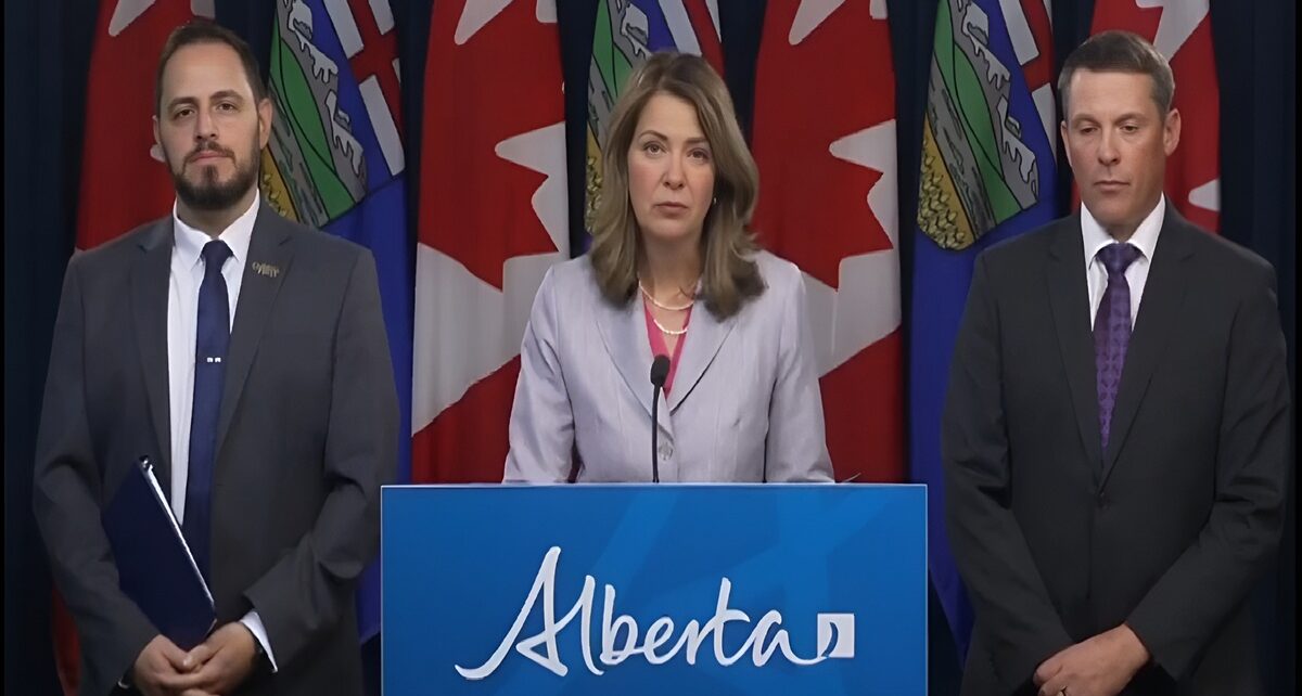 Alberta Forces End to Teachers’ Strike: The High Price of the Back to School Act 22 Title: Alberta Forces End to Teachers’ Strike: The High Price of the Back to School Act