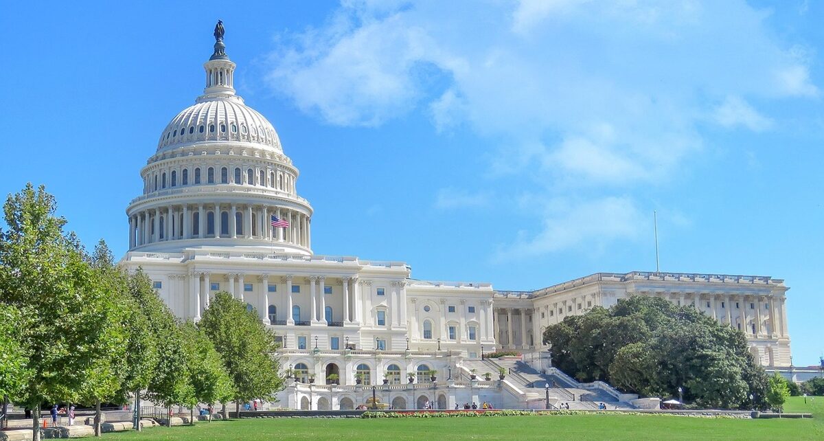 Government Shutdown Exposes Washington’s Dysfunction While Civil Servants Pay the Price 31 capitol congress, usa,