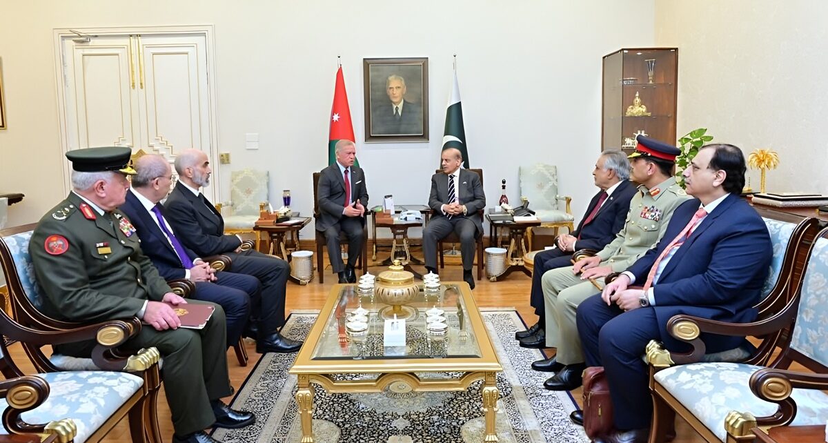 King Abdullah II’s Visit to Pakistan — Carving New Pathways 67 King Abdullah II’s Visit to Pakistan — Carving New Pathways