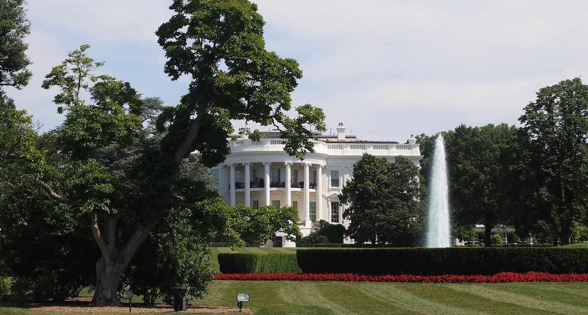 U.S. Government Faces Heightened Tension Amid Ongoing Political Gridlock 31 White house