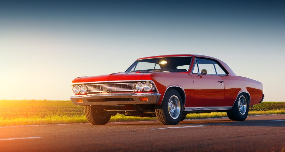 Wheel Maintenance Tips for Classic Car Owners 5 JSATires-402793-RetroCarRoad-Image1