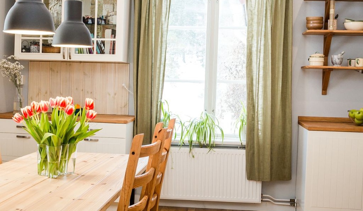 LegacyCabinets-425352-white-cabinets-wood-image-1