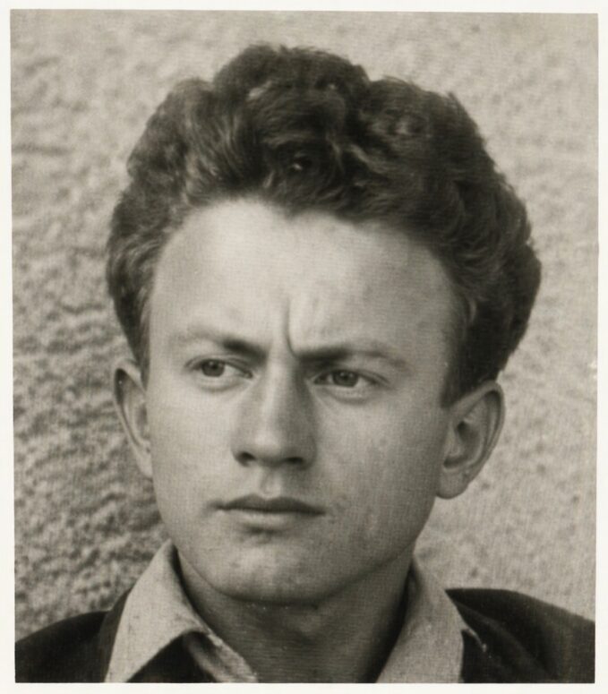 Alex Berkowits Portrait