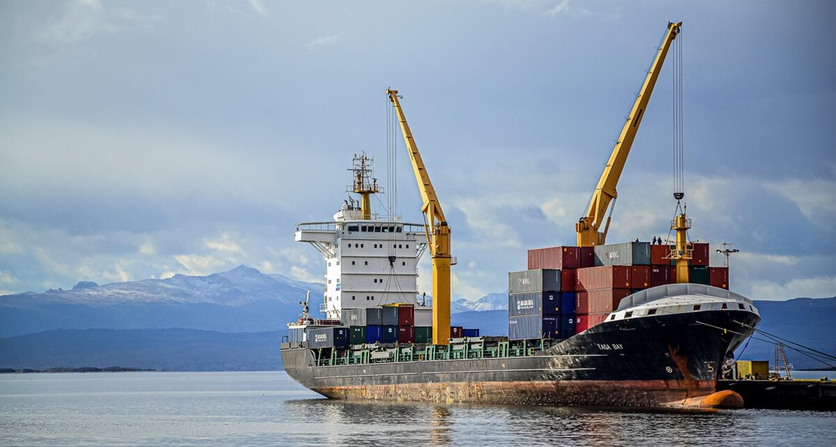 ships-arctic.jpg