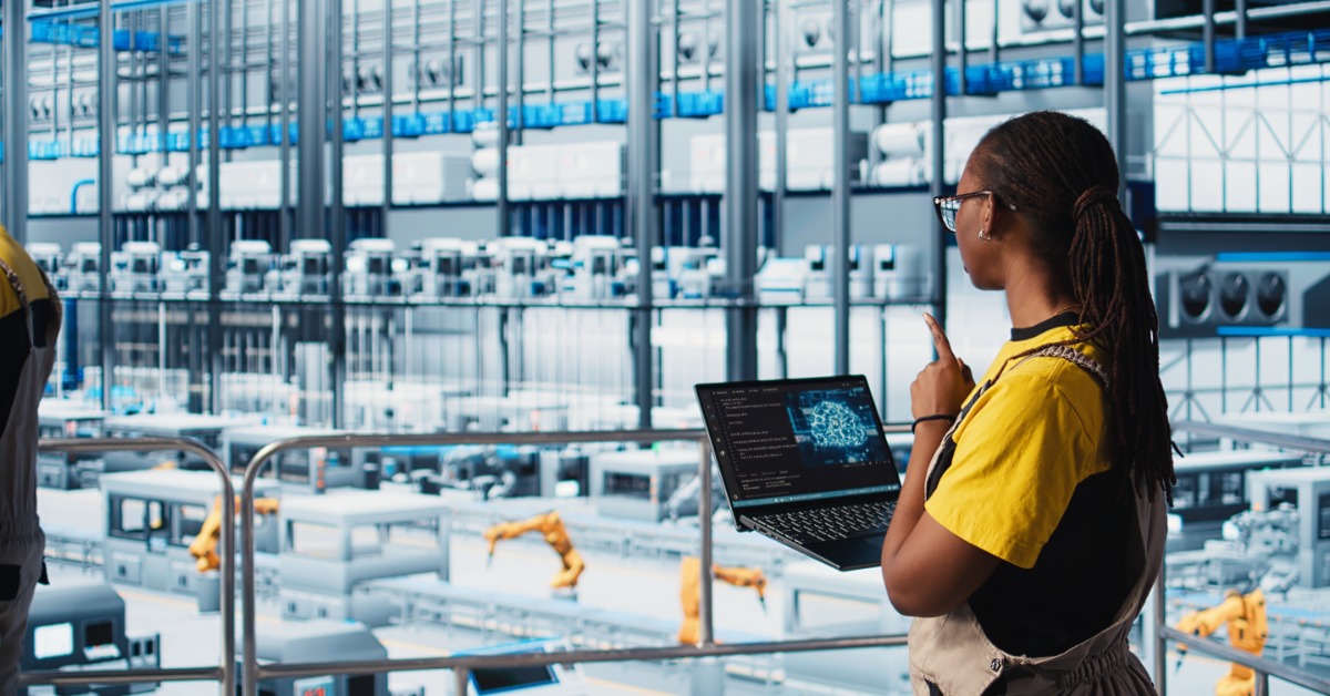 454859-Woman-Factory-Laptop-Image1